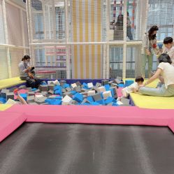 -LuckyStar幸运星家庭娱乐中心(东莞国贸店)