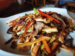 -小厨子私房菜·云南美食店