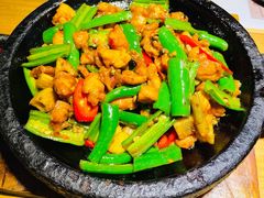 -九锅一堂酸菜鱼(学府凯德店)