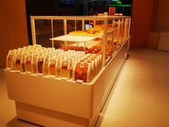 -好利来(上海长宁龙之梦店)