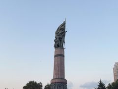 -人民防洪胜利纪念塔