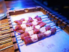 锡林郭勒现穿羔羊肉串-三个蒙古大叔羊肉串(大宁店)