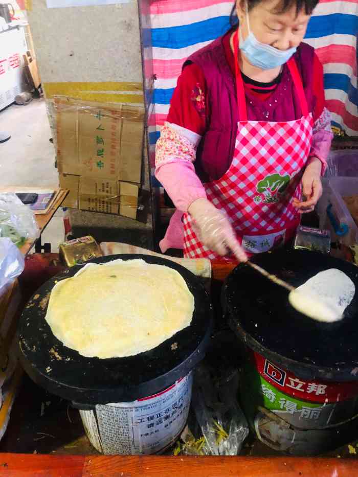 放假啦西禅寺煎饼果子阿姨这边就可以独占了