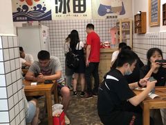 等位区-WONDER ICE 萬得冰田(建設路总店)