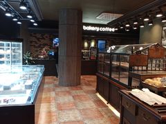 面包甜点陈列柜-红跑车(仙鹤街店)