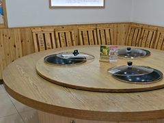 -屯老二农家铁锅炖·行业领军者(梅江店)