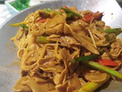 -荷塘秋月·本帮江浙菜(国权路店)