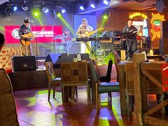 -月亮瓦肆音乐酒吧(环山路店)