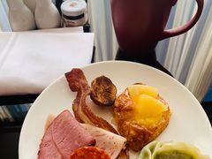 -广州天河希尔顿酒店