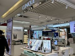 -新百广场(地铁站)