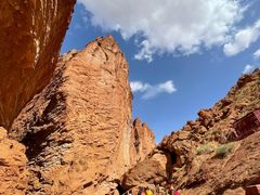 -天山神秘大峡谷