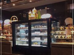 -半岛翡丽海鲜自助餐厅(观风亭店)
