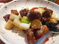 养生黑蒜葱爆牛小排-广州富力君悦大酒店空中花园