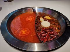 麻辣番茄鸳鸯锅-卤校长重庆火锅(国兴店)