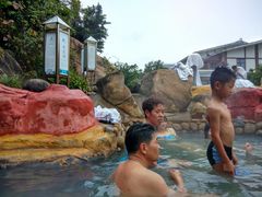 -江门古兜温泉小镇