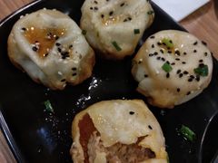 -小杨生煎(成山巴黎春天店)