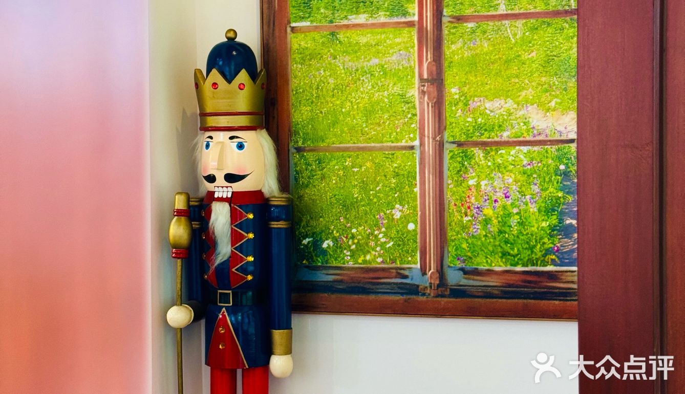 我说要个招牌 老板给我上了只猫🐱