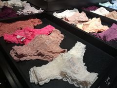 -Victoria's Secret(杭州湖滨银泰in77店)