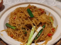 油渣香葱土豆丝-马凯餐厅(地安门店)