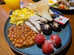 -JINNS锦时 steak&pizza(浸信会礼拜堂旧址店)