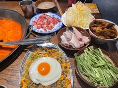 -萍姐火锅·公路夜市(武汉首店)