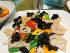 -巴扎美食·新疆菜·西域歌舞表演餐厅(新疆大厦店)