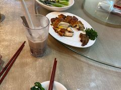 -滋味满屋美食坊(上海街店)