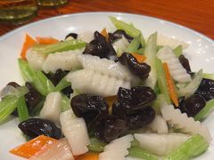 -小船渔村•大连菜•大连焖鱼(黄河路店)