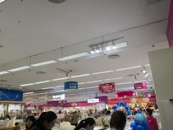 -孩子王(巴南万达广场店)