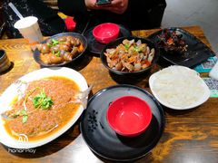 -老闵田螺馆·南昌特色小炒(梦时代店)