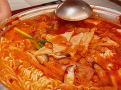 泡菜肥牛部队锅-春熙台韩国料理·章鱼肥牛(西丽店)