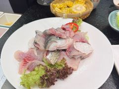 -得意咚瓜·顺德鱼生·冬瓜火锅(深圳首店)