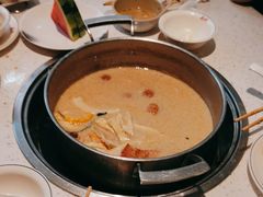 -三人行骨头王火锅(长寿店)