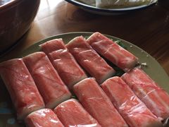 招牌生食蟹肉-东镇老火锅(长春路首店)