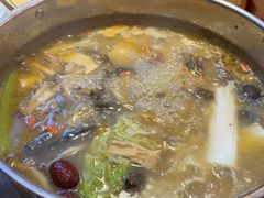 -菌之家·专业纯野生菌火锅·特色炒菌