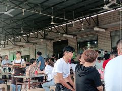 大堂-佰运猪蹄(高陵店)