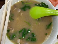 羊杂碎汤-清真永恒华威肉饼(潘家园店)
