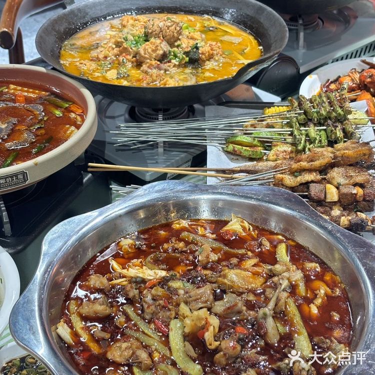 当然会爱咯，毕竟他家的虾蟹巨巨巨香