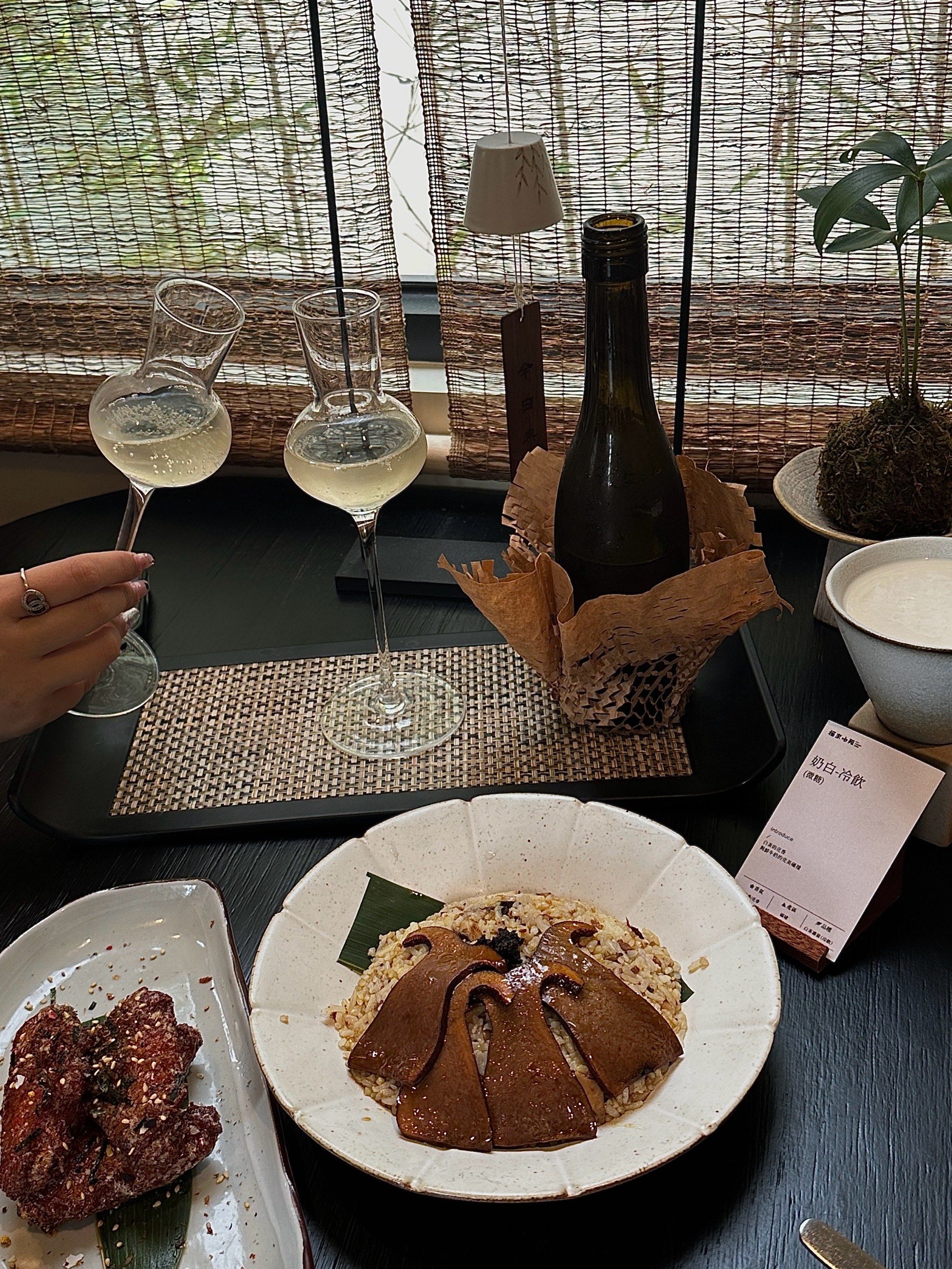 佛山|人均40庭院内的中西融合菜00