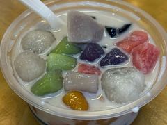 -丽丽三鲜螺蛳粉(田林路店)