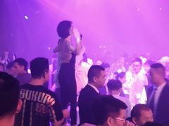 -SPACE(欢乐颂购物中心店)