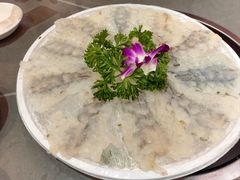 -官塘陈记鱼生·潮汕砂锅粥·牛肉火锅(潮枫路总店)