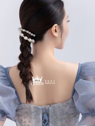 点击看大图 -艾拉·女王婚纱礼服馆