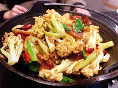 -万重锦·人文川菜馆(骡马市店)