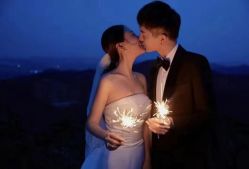 -钟爱一生婚纱摄影旗舰店
