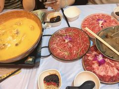 -鲜入围煮花胶鸡海鲜火锅