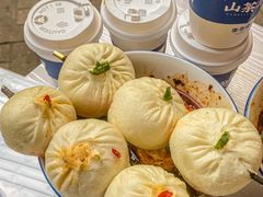 -李与白包子铺(桐梓林店)