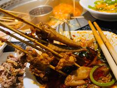 -佰人王串串香火锅(洋珠巷店)