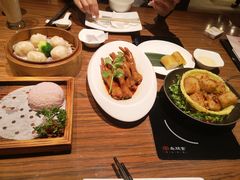 -珍宝轩海鲜火锅(碧湖大厦店)