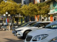 -风度国际生活广场-停车场